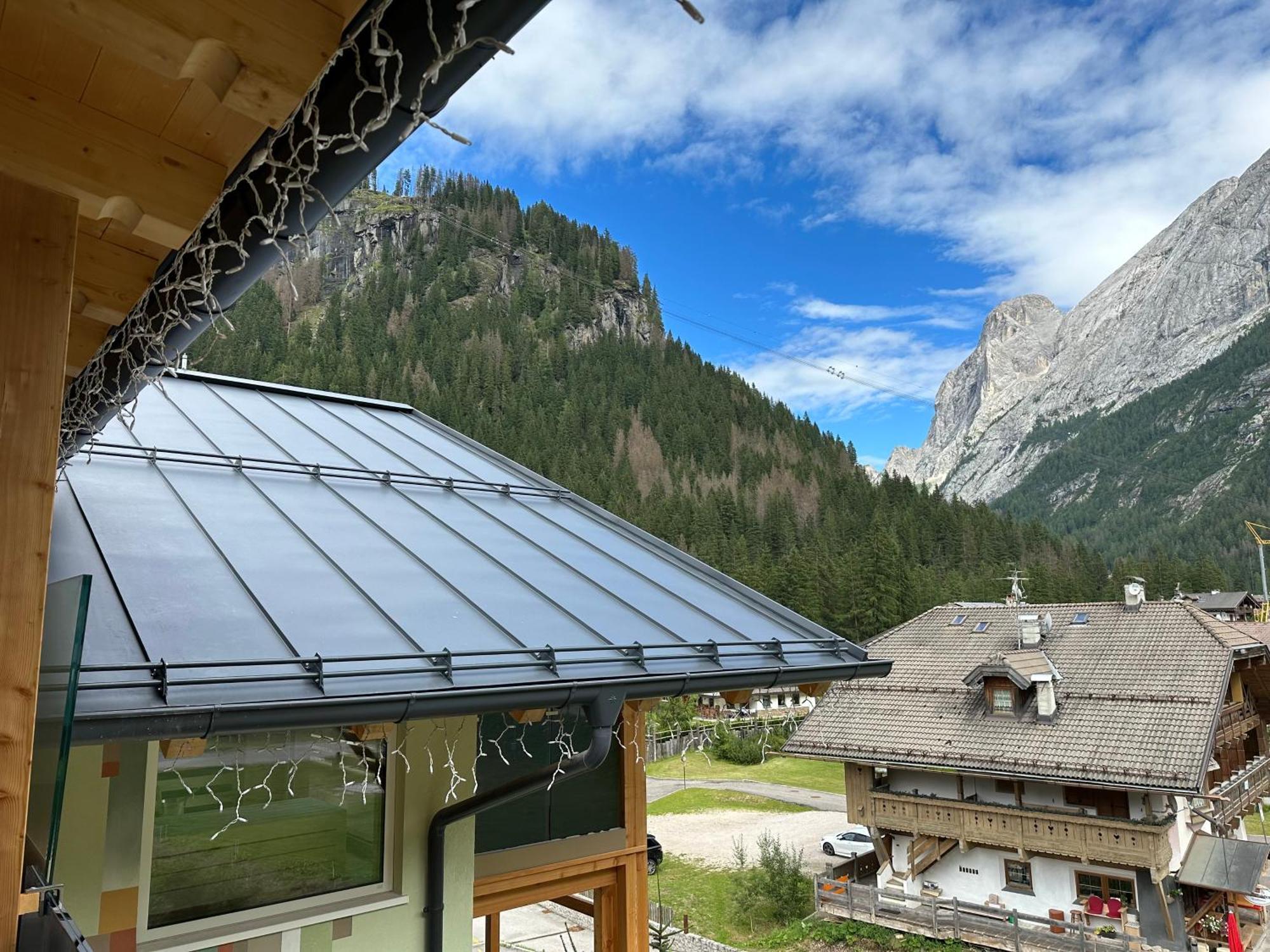 Albergo Garni Edy Canazei Exterior photo